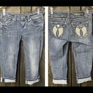 LA Idol Bling Embellished Stitched Capris - Size 3